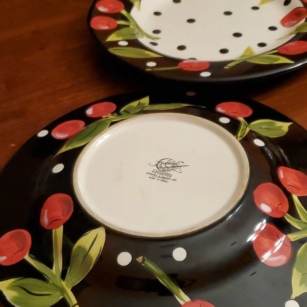 Boulevard  Hand painted Dinner Plates by Tabletops  A set of 2 - Picture 5 of 5